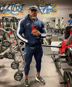 Фото - Спортивний костюм VQH (худі + штани) темно-синього кольору - Men box