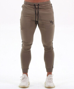 Фото - Чоловічий костюм для фітнесу VQH бежевого кольору - Men box