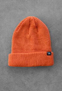 Фото - Яркая шапка оранжевого цвета Staff b2 orange - Men box