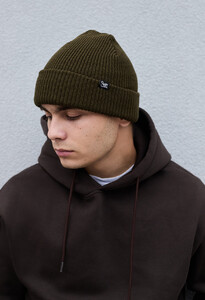 Фото - Однотонная шапка цвета хаки с отворотом Staff 15 khaki - Men box