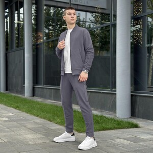 Фото - Базовий чоловічий костюм від Pobedov Alpha темно-сірий - Men box