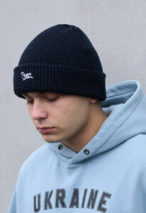 Фото - Мужская темно-синяя шапка Staff 17 navy logo - Men box