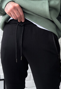 Фото - Универсальные черные спортивки Staff wol black - Men box