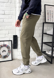 Фото - Спортивні штани кольору хакі Staff tur khaki - Men box