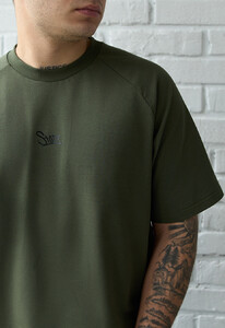 Фото - Чоловіча футболка у кольорі хакі Staff khaki logo - Men box