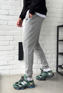 Фото - Спортивные штаны для мужчин Staff om logo gray melange - Men box