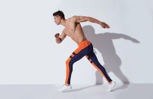 Фото - Чоловічі легінси AQUX. Колір помаранчевий. Артикул: 32-0049 - Men box