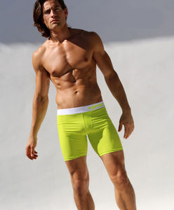 Фото - Мужские шорты для тренировок Aqux. Цвет: салатовый - Men box