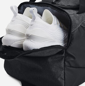 Фото - Практичная серая сумка для спорта Under Armour Undeniable 5.0 Duffle MD - Men box