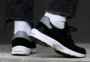 Фото - Базові кросівки чорного кольору Staff black & reflective - Men box