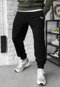 Фото - Базові спортивні штани Staff nib black logo - Men box