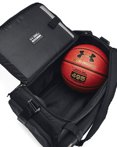 Фото - Сумка-рюкзак чорного кольору від бренду Under Armour Contain Duo SM BP Duffle унісекс - Men box
