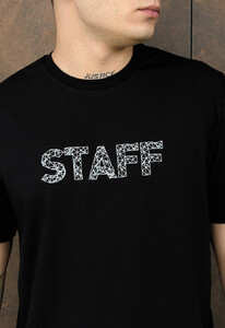 Фото - Брендована футболка у чорному кольорі Staff logo - Men box