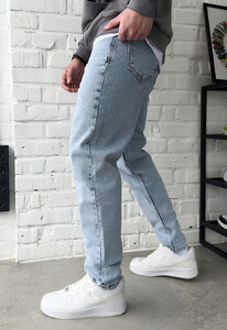 Фото - Однотонні джинси на кожен день Staff 2521 light blue regular - Men box