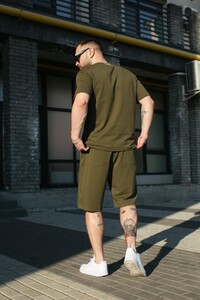 Фото - Повседневный мужской костюм от Intruder Player цвета хаки - Men box