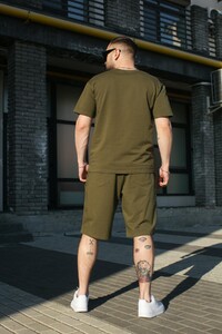 Фото - Повседневный мужской костюм от Intruder Player цвета хаки - Men box