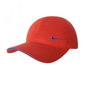 Фото - Стильная красная кепка Nike - Men box
