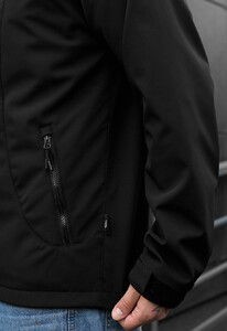 Фото - Однотонная демисезонная куртка Staff di black - Men box