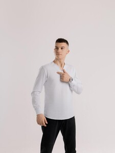 Фото - Однотонна чоловіча сорочка Pobedov Horizon білого кольору - Men box