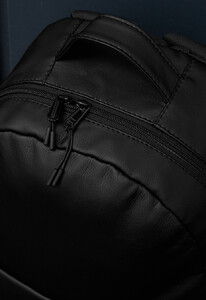 Фото - Городской рюкзак черного цвета Staff op 19L black leather - Men box