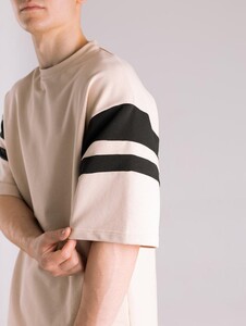 Фото - Повсякденний чоловічий костюм Pobedov Flow бежевого кольору - Men box