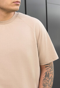 Фото - Однотонна бежева футболка Staff reglan beige - Men box