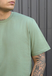 Фото - Однотонная футболка зеленого цвета Staff green2 - Men box