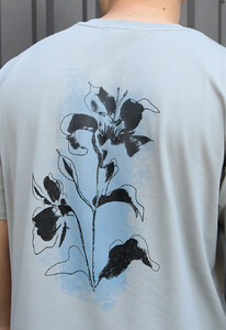 Фото - Футболка с ярким цветочным принтом Staff black flower - Men box
