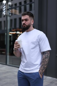 Фото - Однотонна футболка від Intruder Breeze білого кольору - Men box