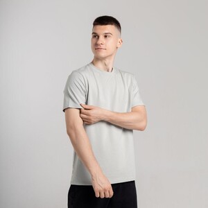 Фото - Футболка від Pobedov Peremoga світло-фісташкового кольору - Men box