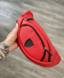 Фото - Чоловіча бананка червоного кольору з логотипом Ferrari - Men box
