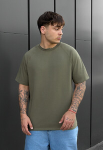 Фото - Повсякденна футболка у кольорі хакі Staff reglan khaki - Men box