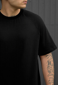 Фото - Повседневная футболка для мужчин Staff reglan black - Men box