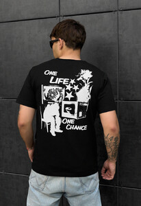 Фото - Мужская черная футболка с белым принтом Staff one life - Men box