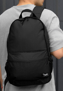 Фото - Однотонный городской рюкзак Staff 15L black - Men box