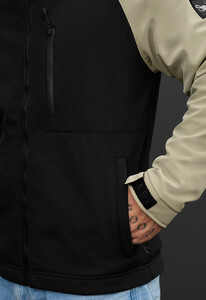 Фото - Универсальная осенняя куртка soft shell Staff re black & light olive - Men box