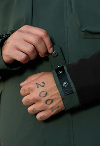 Фото - Мужская черно-зеленая куртка Staff quor black & khaki - Men box