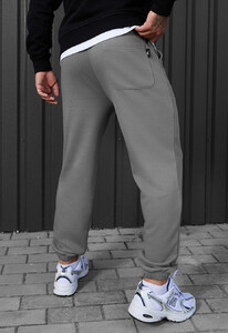 Фото - Чоловічі спортивки сірого кольору Staff logo gray - Men box