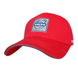Фото - Мужская бейсболка Sport Line красная с логотипом Volvo - Men box