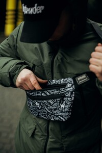 Фото - Молодіжна бананка Intruder чорно-біла Bunny - Men box