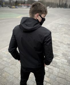 Фото - Захисна маска унісекс однотонна чорного кольору - Men box