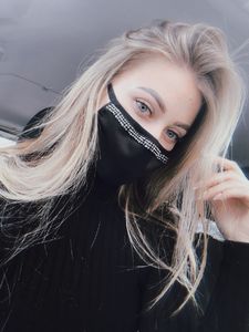 Фото - Хлопковая маска женская черного цвета с белыми стразами - Men box