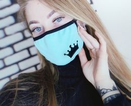 Фото - Многоразовая женская маска с короной. Цвет: бирюзовый - Men box