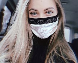 Фото - Женская маска из бежевого бархата с черными стразами - Men box