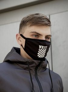 Фото - Маска текстильна багаторазова чорна з білим принтом - Men box