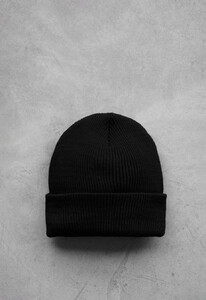 Фото - Универсальная черная шапка Staff black basic2 - Men box