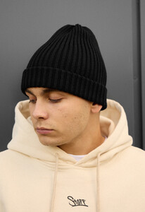 Фото - Чоловіча шапка Staff 10 long black - Men box