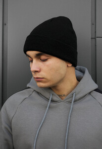 Фото - Шапка черного цвета с отворотом Staff 14 black - Men box