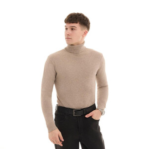 Фото - Класичний чоловічий гольф від Pobedov Neck бежевого кольору - Men box