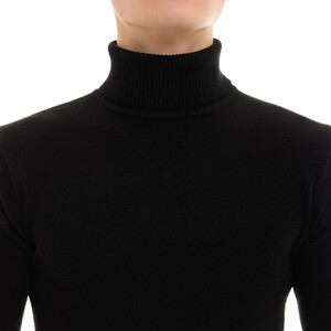 Фото - Повсякденний чоловічий гольф Pobedov Neck чорного кольору - Men box